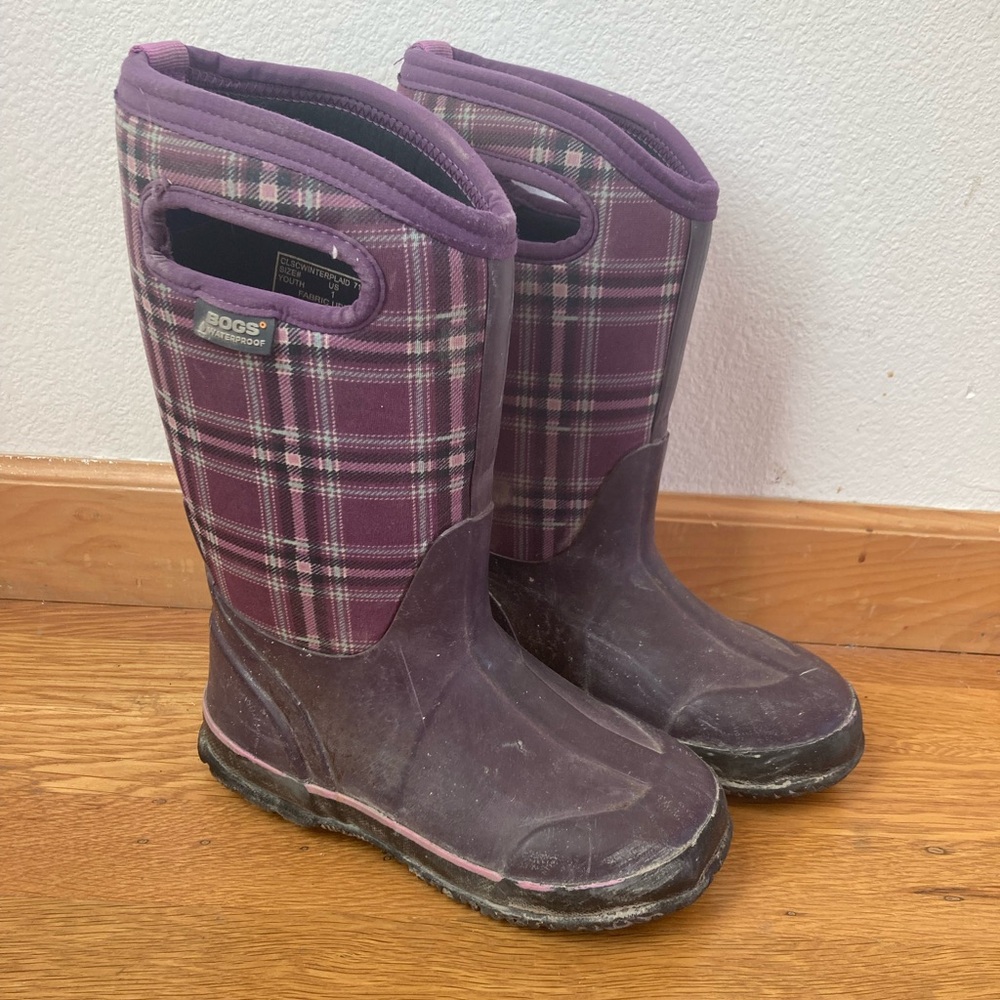 BOGS GIRLS TALL PLAID PURPLE BOOTS RAIN AND SNOW SIZE 1